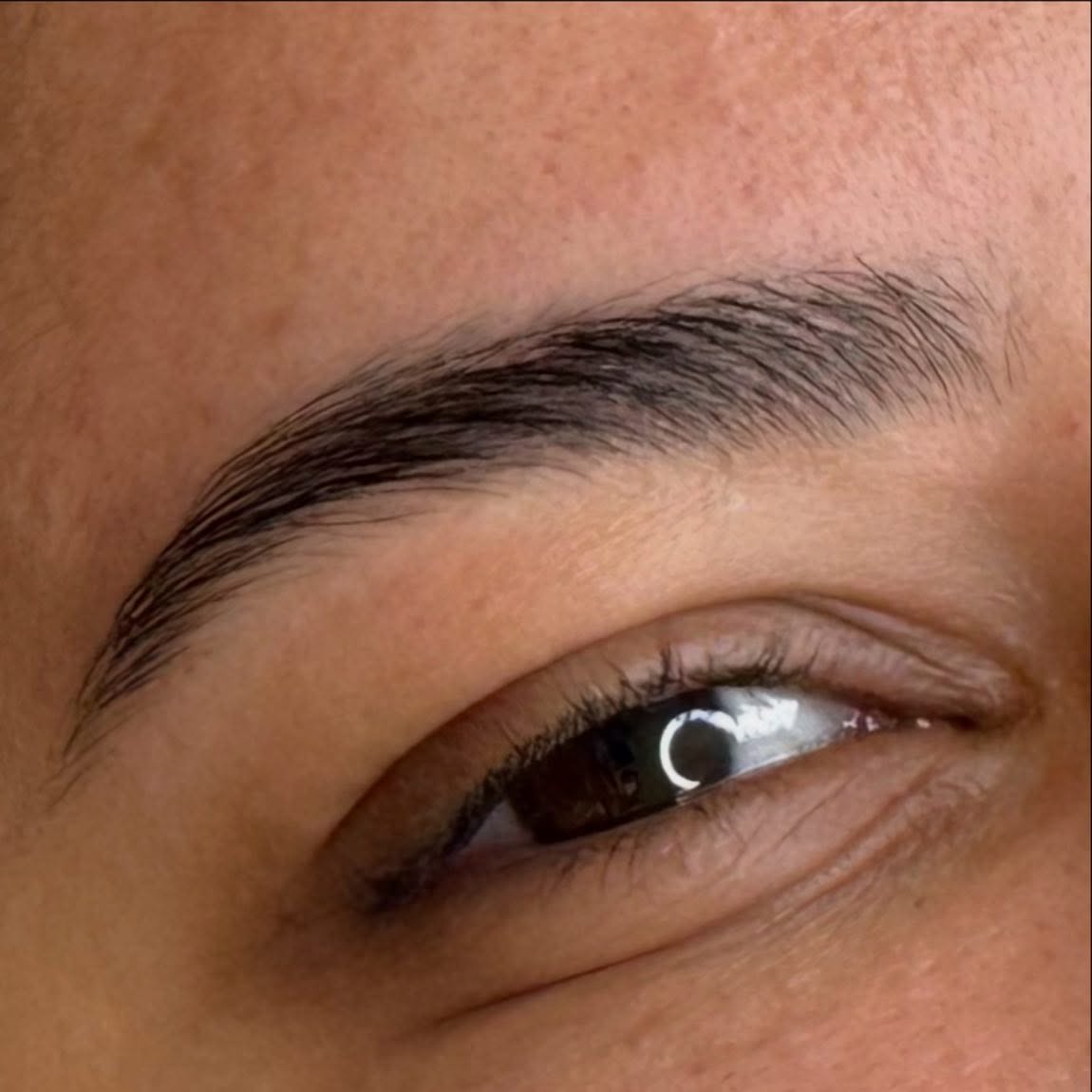 Design de Sobrancelha em Campinas | Cris Gata Salão