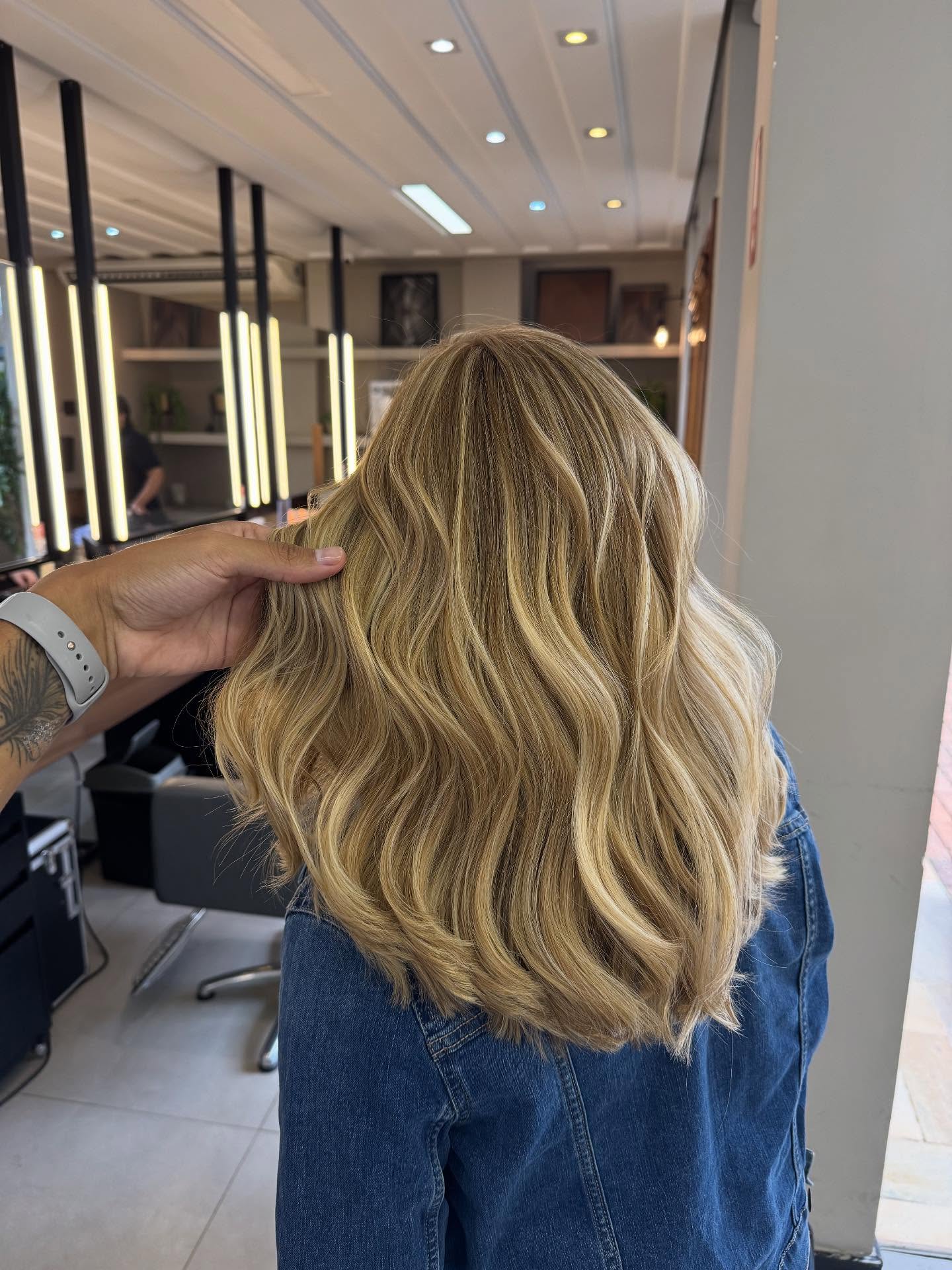 Mechas em Campinas - SP | Cris Gata Salão de Beleza